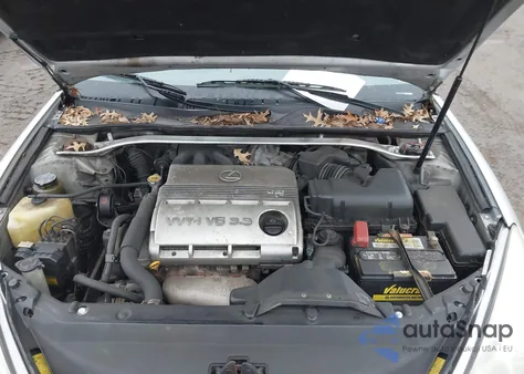 2005 Lexus Es 330 z USA, uszkodzony, nr VIN JTHBA30GX55083594